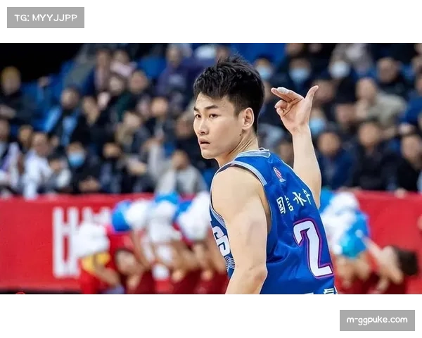 青岛队王睿泽关键球能力突出 末节得分效率位列前茅 青岛队王睿泽关键球能力突出 末节得分效率位列前茅